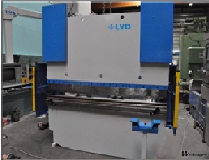 Metal Bending - LVD Press Break (Fully Automatic) - 135 MT, 3000 mm Long, Up to 6.0 mm Thickness